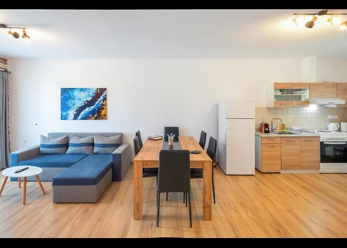 Dreamstone Semesterbostad *