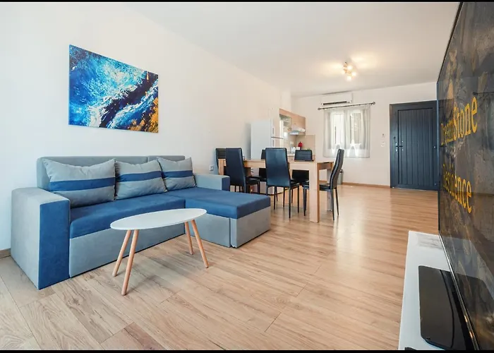 Dreamstone Semesterbostad Órmos Prínou