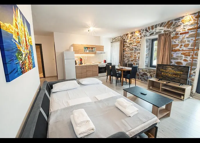 Dreamstone Órmos Prínou