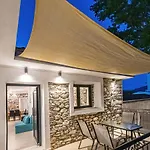 Dreamstone Case de vacanță Órmos Prínou