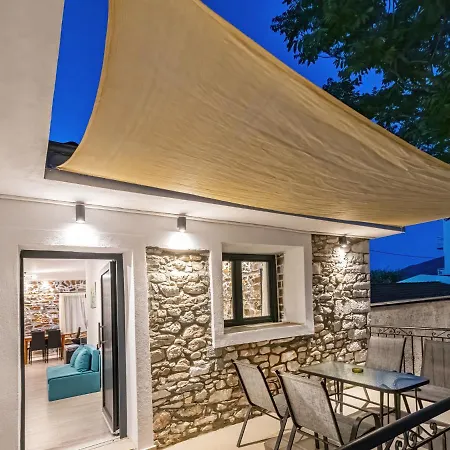 Dreamstone Ferienhaus Órmos Prínou